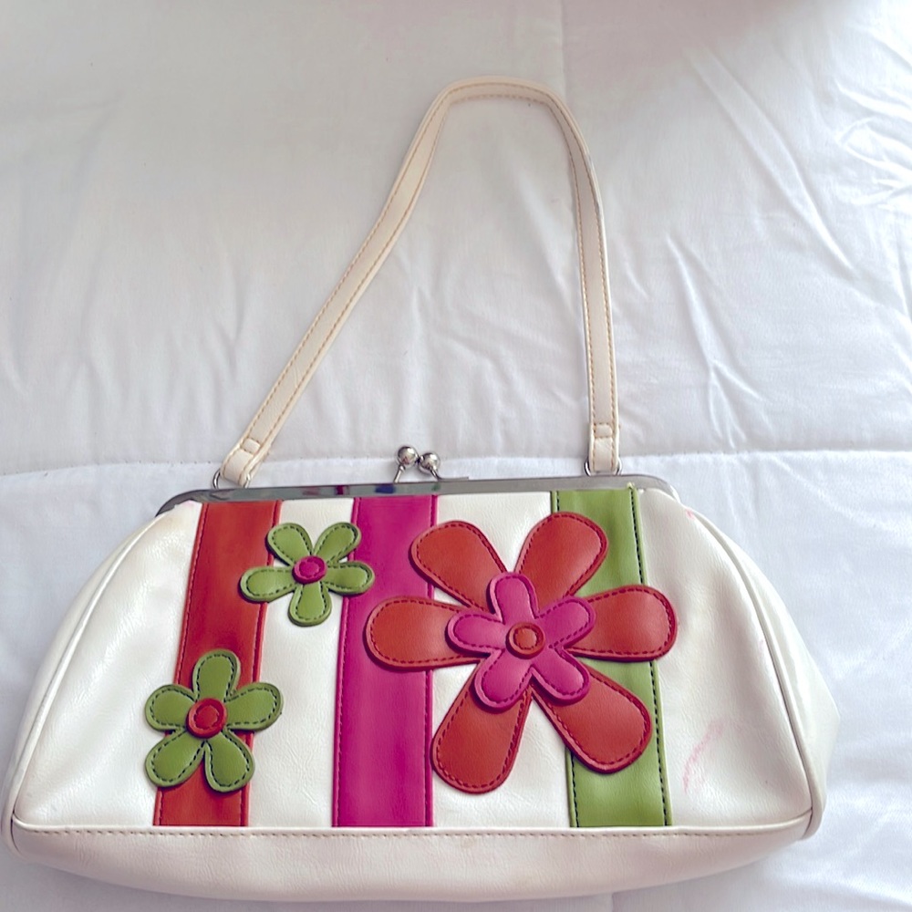 Chateau Floral Pocketbook